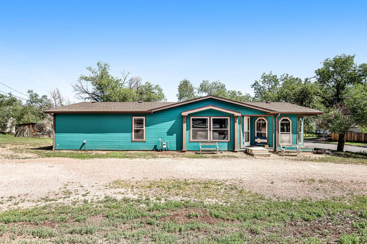 Rocky Mountain Rustic Villa โคโลราโดสปริงส์ ภายนอก รูปภาพ